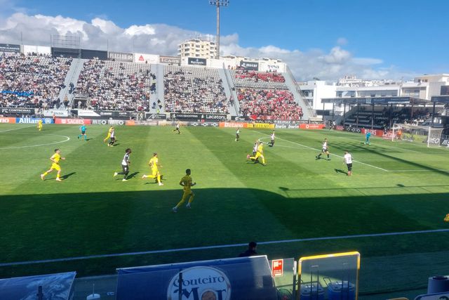Farense-SC Braga: gverreiros pressionam dragões com vitória em Faro