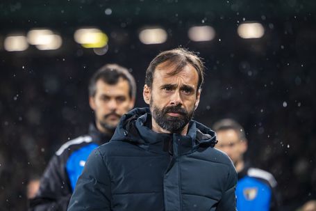 Hugo Oliveira, treinador do Famalicão - Foto: JOSÉ SENA GOULÃO/LUSA