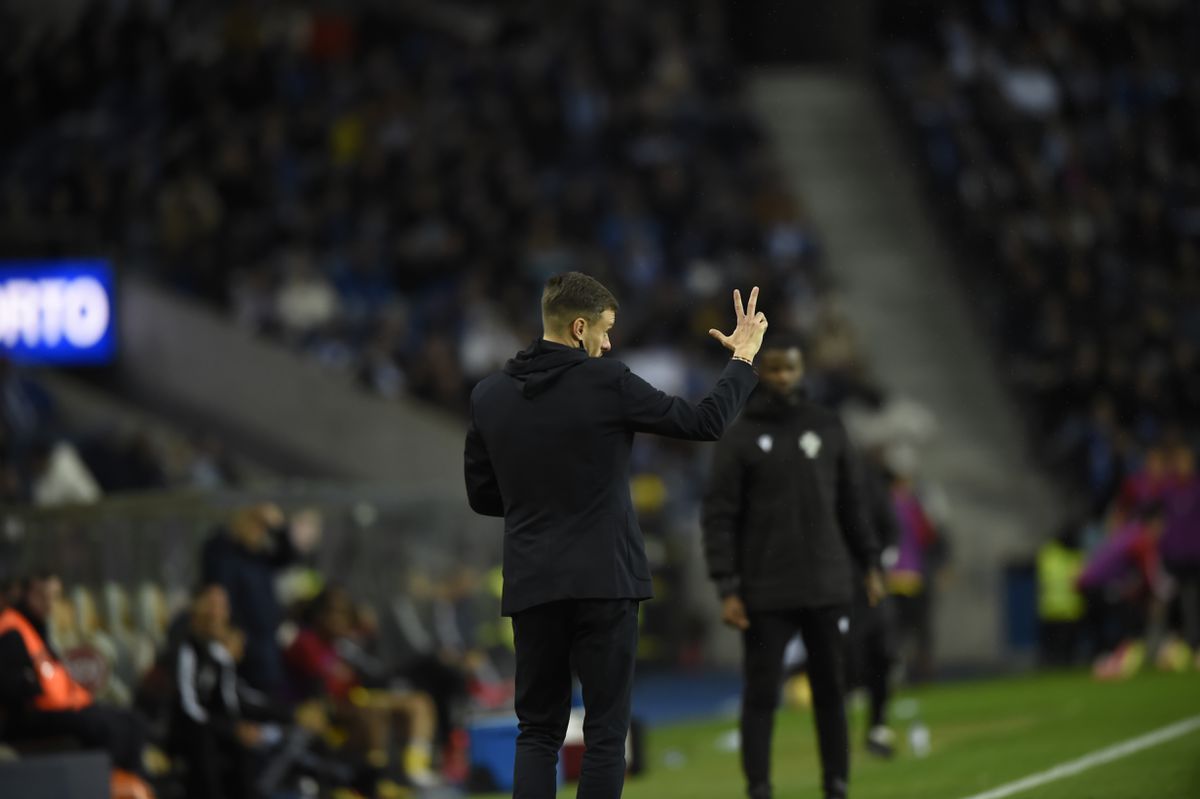 FC Porto-Aves SAD, 2-0 Melhor jogo no FC Porto, Eustáquio e Samu: o que disse Anselmi