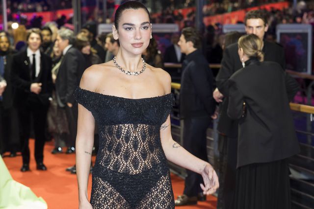 Cantora Dua Lipa é umas das celebridades no Indian Wells
