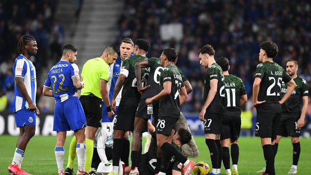 Carlos Macedo foi o árbitro no Dragão - Foto: Rogério Ferreira/KAPTA+