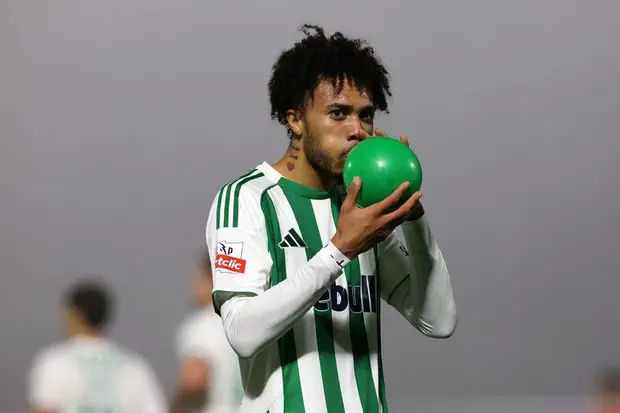 Jalen Blesa a justificar créditos de goleador no Rio Ave - Foto: Estela Silva/LUSA