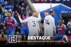 Isto aconteceu mesmo?! Árbitro esquece-se que jogador já tem dois amarelos