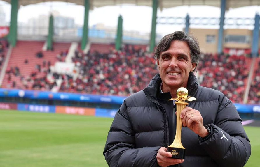 Daniel Ramos no Henan FC