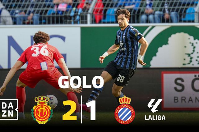 Samuel Costa pode ser ponta de lança e não dizia nada? Que golaço!