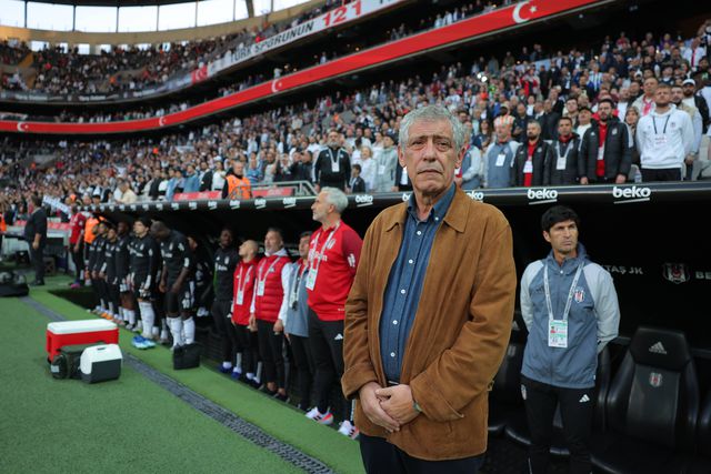 Fernando Santos recebe 500 mil euros pelo despedimento no Besiktas