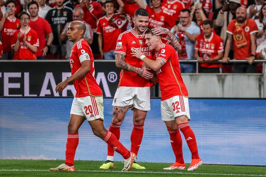 Será este o equipamento do Benfica para a próxima temporada?