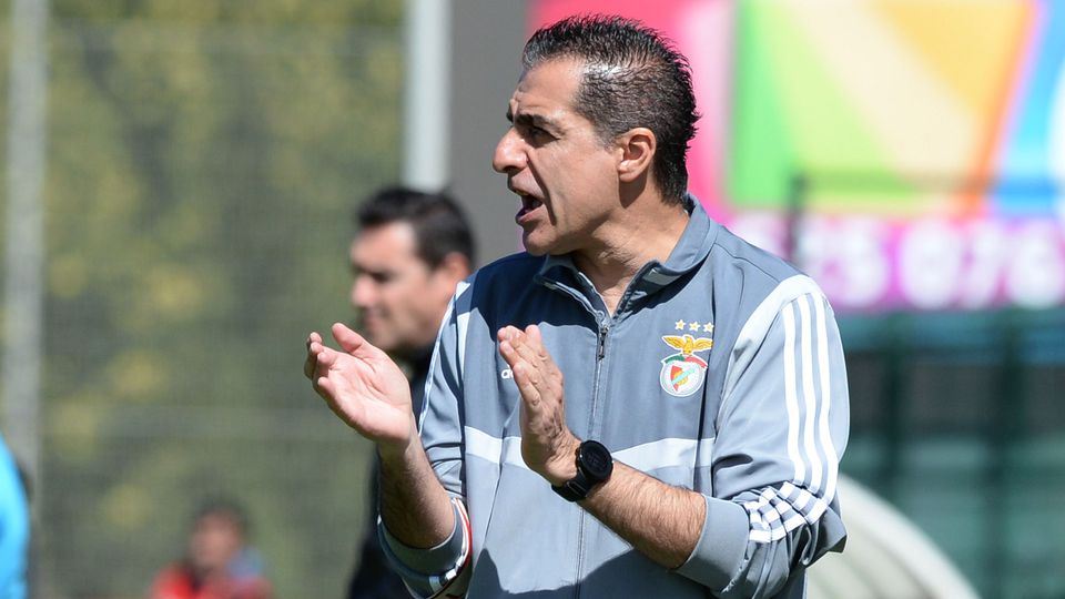 Renato Paiva revela antigo interesse na contratação de ex-jogadores da formação do Benfica