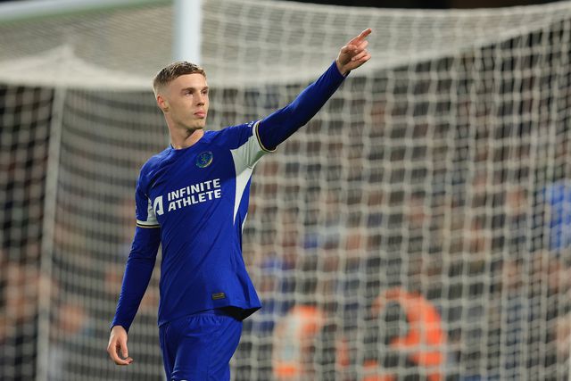 Chelsea goleia Everton graças a mais uma exibição extraordinária de Cole Palmer