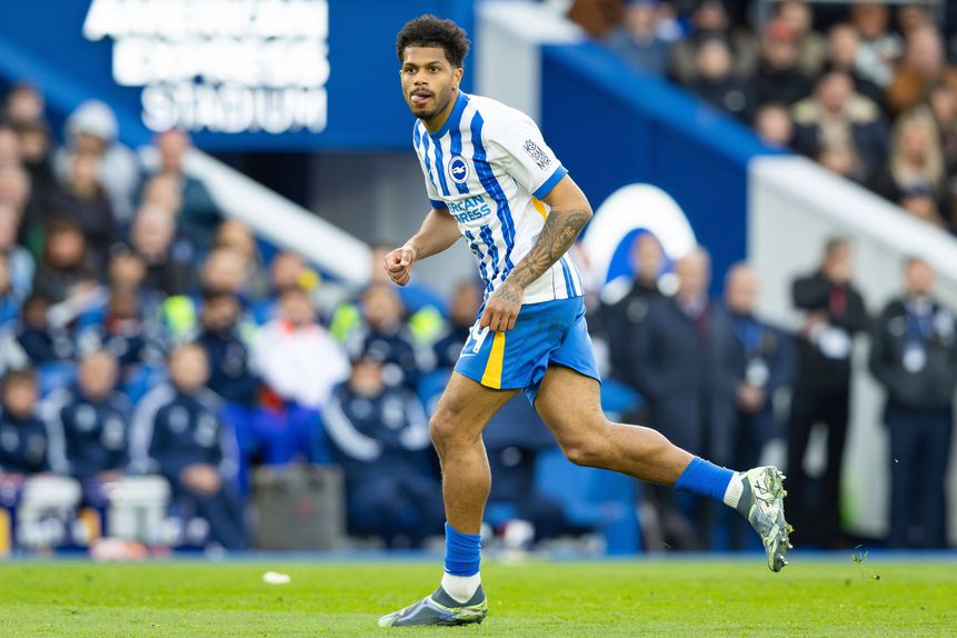 Rutter leva oito golos pelo Brighton esta época