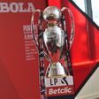 Troféu da Liga Betclic Portugal na redação de A BOLA - Foto: Miguel Nunes