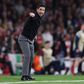 Mikel Arteta, treinador do Arsenal, junto ao banco no jogo frente ao Sporting - Foto: IMAGO
