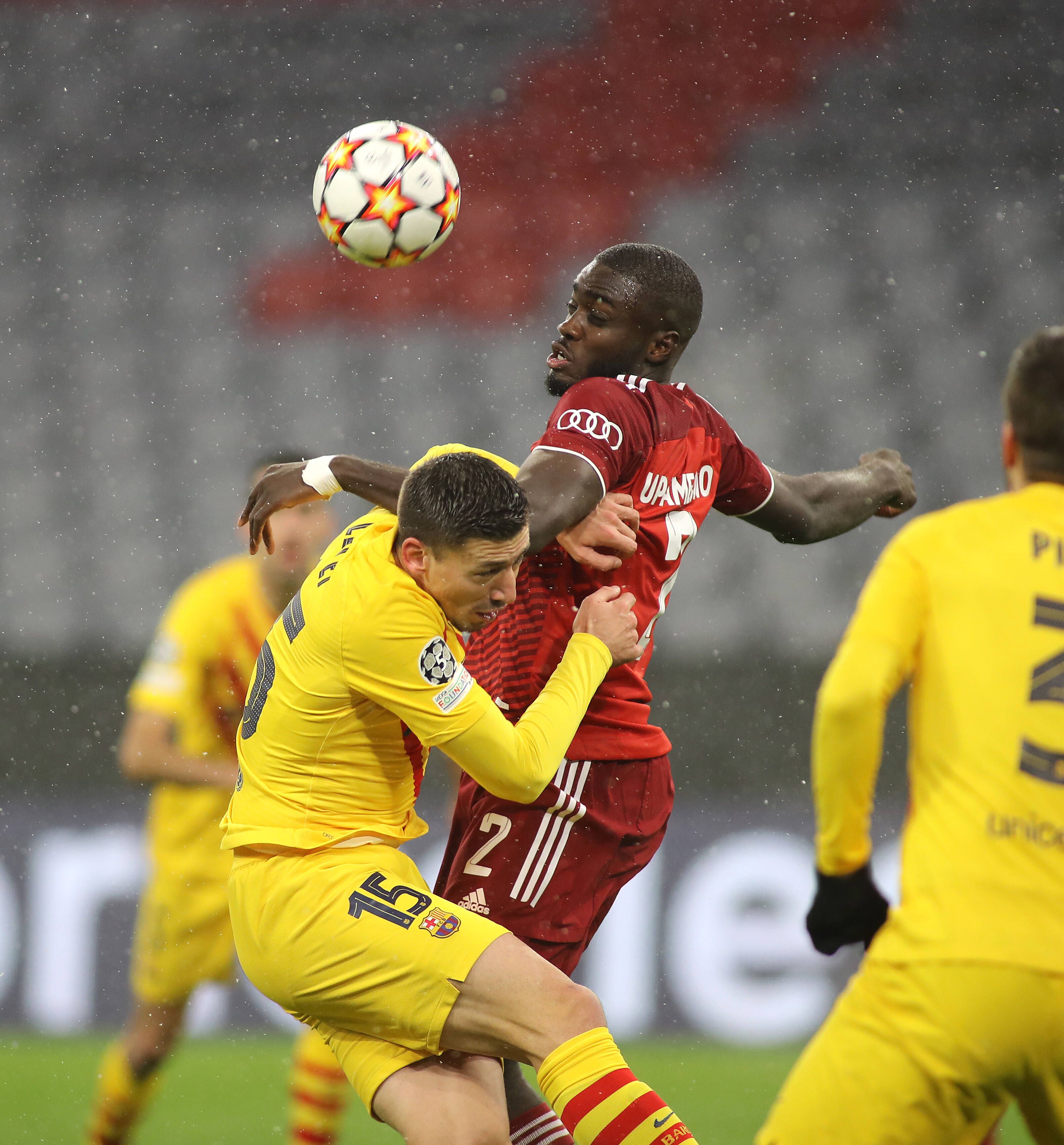 Bayern-Barcelona (3-0), a 8 de dezembro de 2021 - Derrota no último jogo da fase de grupos da Champions 2021/22 ditou o adeus precoce do Barcelona