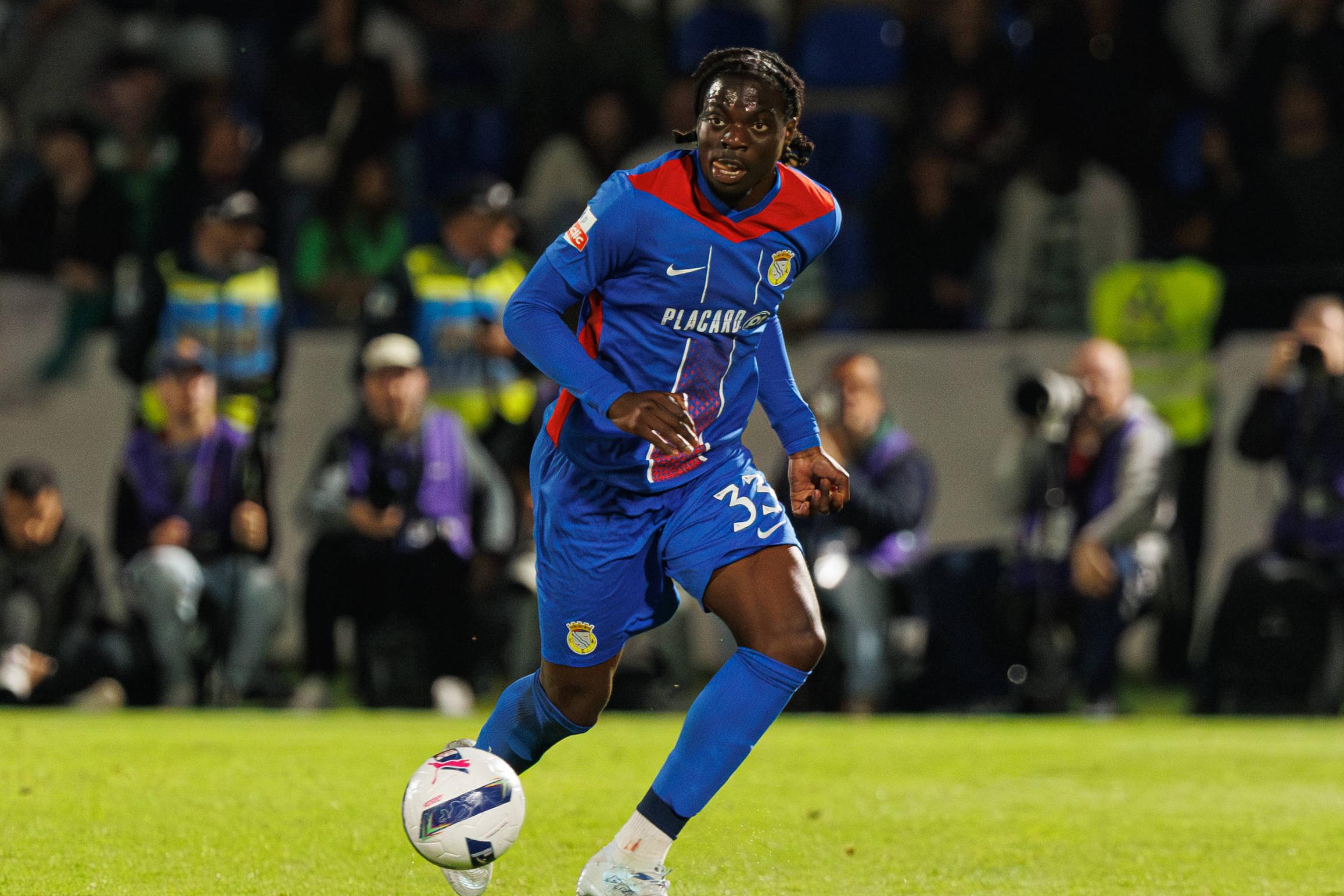 Bastien Meupiyou, defesa do Alverca (IMAGO)