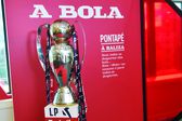 Troféu em A BOLA no primeiro ano da nova Direção da Liga. Foto Miguel Nunes