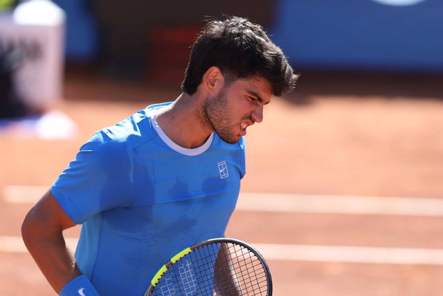 Carlos Alcaraz venceu Virtanen na primeira ronda do ATP de Barcelona