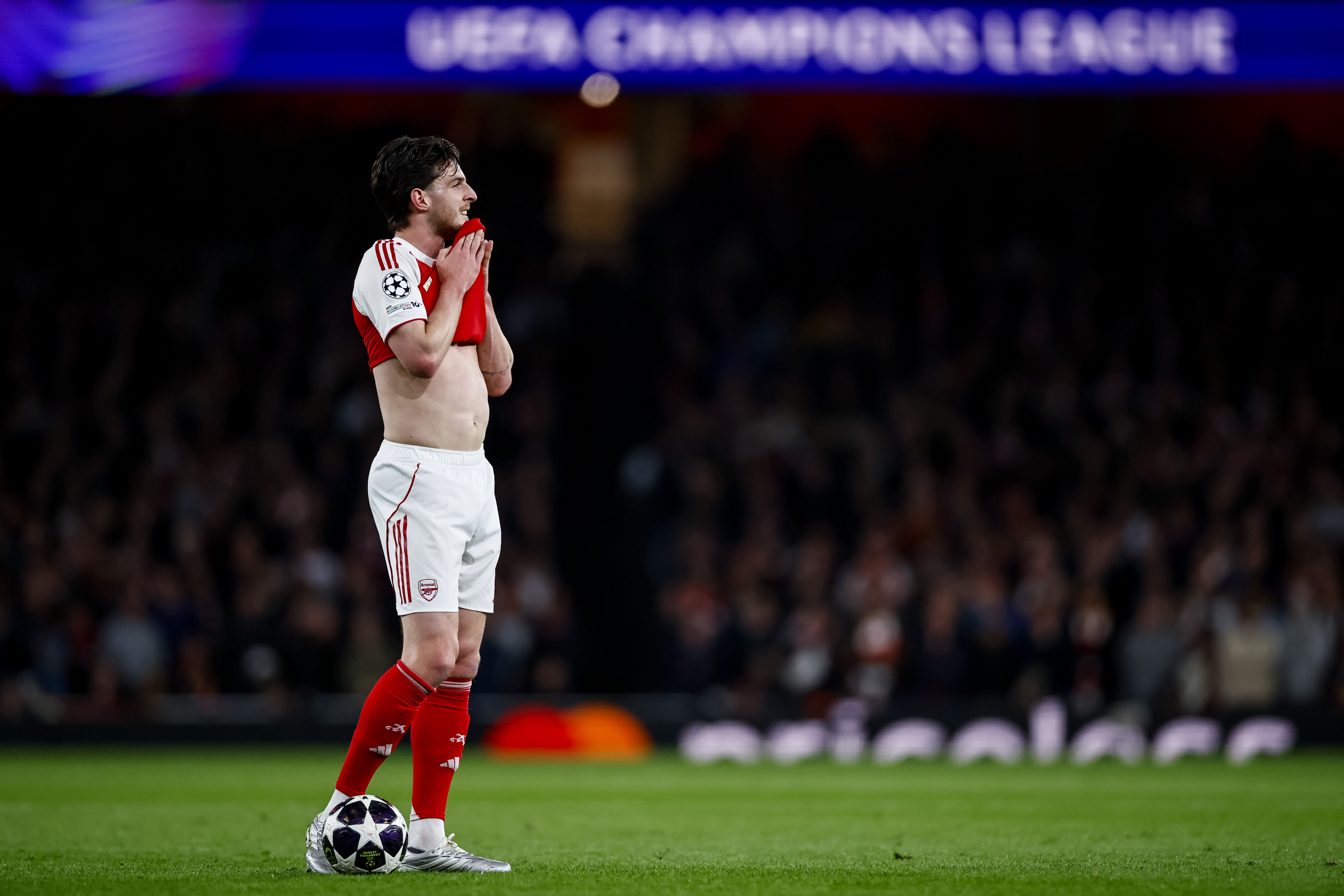 Declan Rice, capitão do Arsenal, no jogo frente ao Sporting na Champions - Foto: EPA