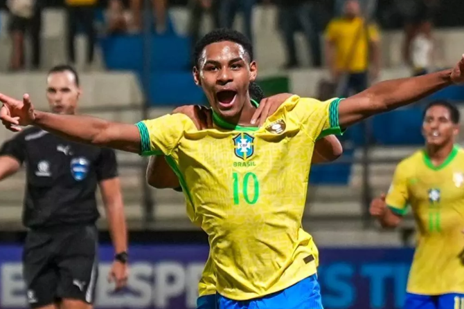 Eduardo Conceição nos sub-17 do Brasil - Foto: CBF