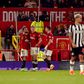 Manchester United vence Newcastle, mas não chega para garantir Europa