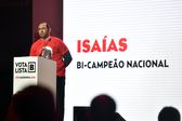 Isaías divide a vida entre o Brasil e Portugal. Apoiou Noronha Lopes nas últimas eleições do Benfica, mas tem sido recebido na Luz pela direção liderada por Rui Costa, antigo colega (Miguel Nunes)