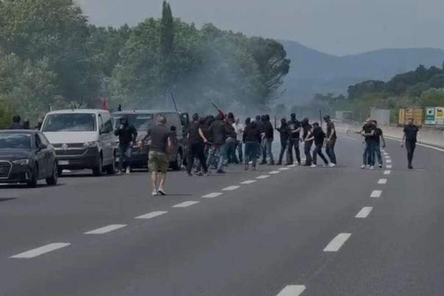 Confrontos entre adeptos de Juventus e Atalanta cortam autoestrada