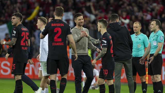 Xabi Alonso admite: «Grimaldo superou as minhas expectativas»