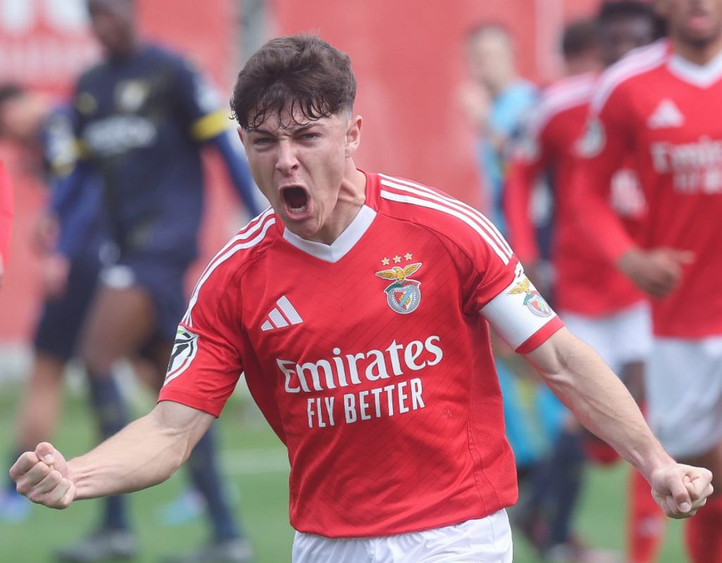 Taça Revelação: goleada leva Benfica às meias-finais