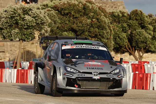 Elfyn Evans vence Superespecial da Figueira da Foz