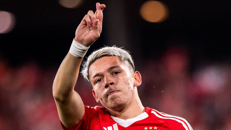 Prestianni e a pouca utilização no Benfica: «Treino a 100% para ter oportunidade»
