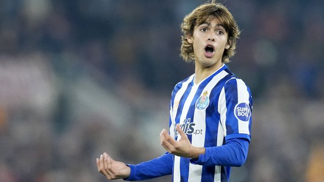 Jovem Rodrigo Mora tem feito uma extraordinária época de afirmação, tendo já marcado nove golos em 31 jogos pela equipa principal do FC Porto