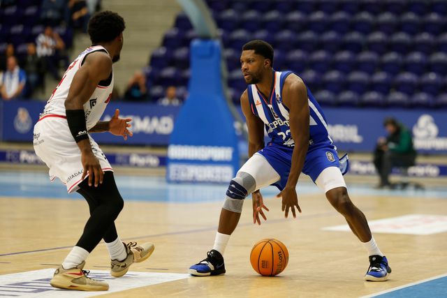 FC Porto e Sporting nas meias-finais da Liga