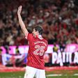 Thomas Muller fez um discurso de despedido aos adeptos do Bayern no Allianz Arena