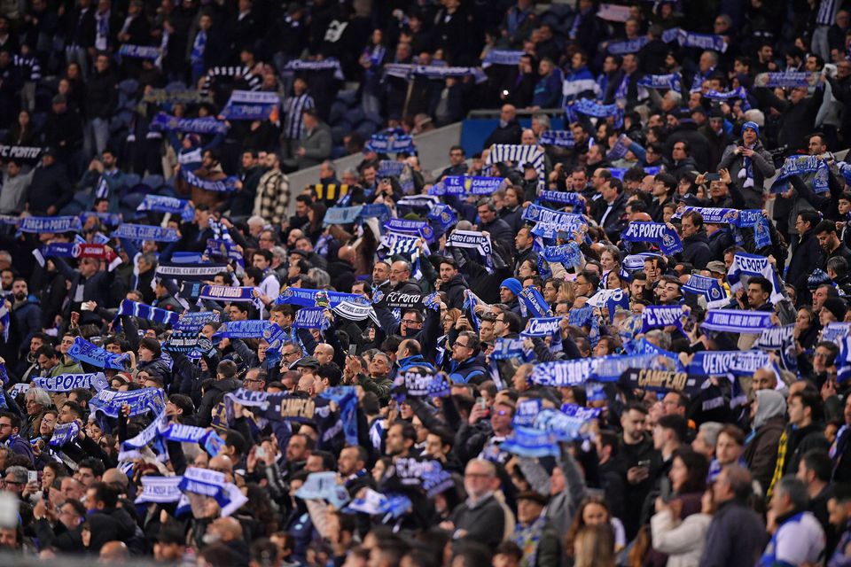 Estádio do Dragão: da louca corrida aos bilhetes à quebra abrupta