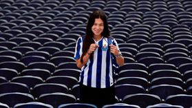 FC Porto: craque da equipa feminina renova contrato