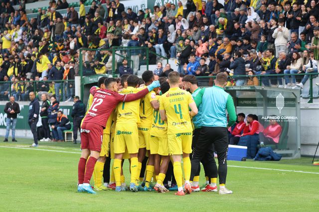 Mercado: Paços de Ferreira anuncia 11 saídas de uma vez