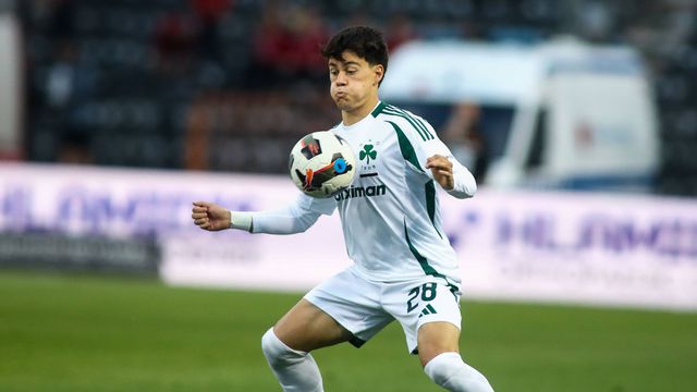 Vagiannidis, lateral-direito de 23 anos chega a Alvalade oriundo do Panathinaikos