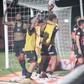Jogadores do Vitória a fazerem a festa por eliminar o Flamengo