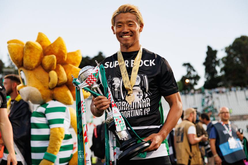 Hidemasa Morita conquistou a dobradinha em 2024/25