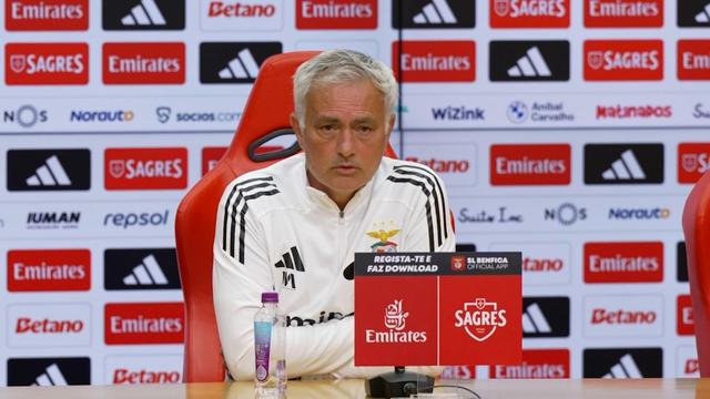 «Otamendi deixa-me recordações positivas como jogador e homem»