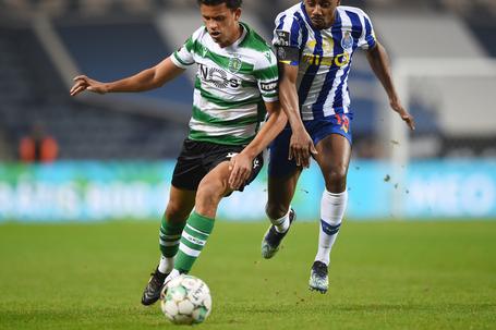 Wilson Manafá passou pela formação e equipa B do Sporting, anos antes de brilhar no FC Porto. Foto: A BOLA