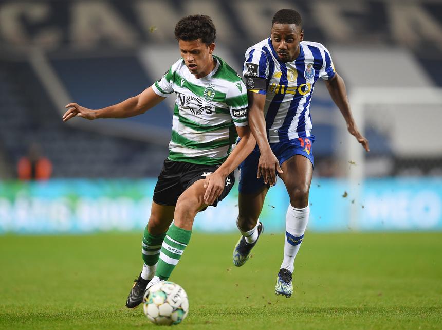 Wilson Manafá passou pela formação e equipa B do Sporting, anos antes de brilhar no FC Porto. Foto: A BOLA