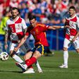 Vídeo: golaço de Fabián Ruiz amplia vantagem espanhola