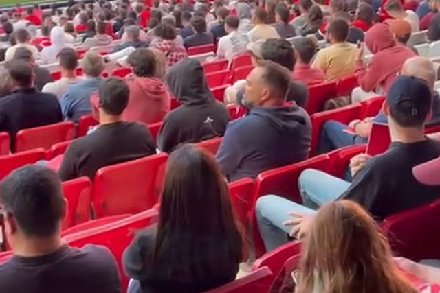 Sócios continuam presentes às centenas na AG