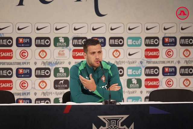 Dalot: «Conhecendo o Cristiano já sabemos que vai pensar sempre em grande»