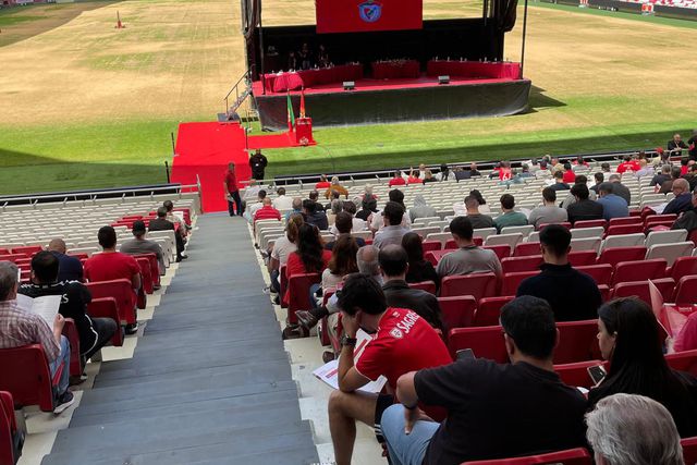 «Nem uma intervenção a defender a direção e o presidente do Benfica»