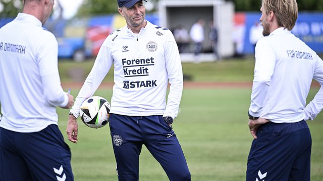 Selecionador dinamarquês elogia Bah e Hjulmand