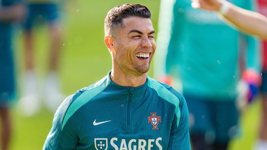 Adversário de Portugal no Euro: «Ronaldo? Fiz sempre parte dos pró-Messi»
