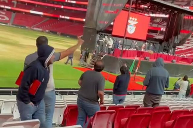 Assembleia Geral na Luz termina com insultos a Rui Costa