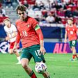 Famalicão: Gustavo Sá ‘levou’ a braçadeira de capitão para o Euro sub-21