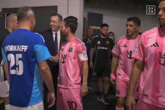 O cumprimento de Messi a Pepe no arranque do Mundial de Clubes